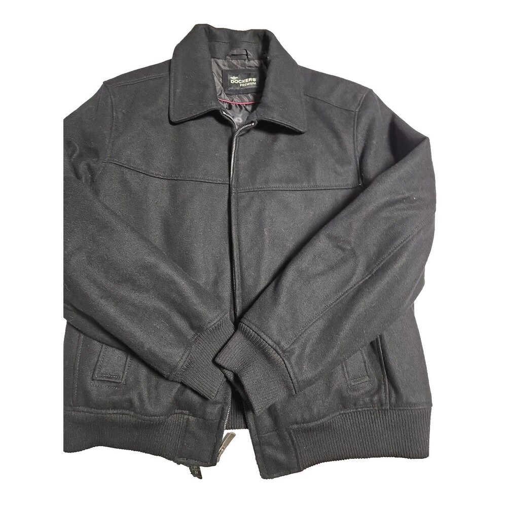 Dockers Men’s Black Winter Jacket – Quilted Lined – Zip Front – Phone Pockets L